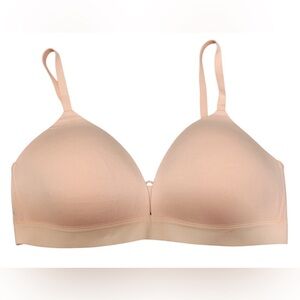 Auden Lightly Lined Wirefree Bra 38C NWT